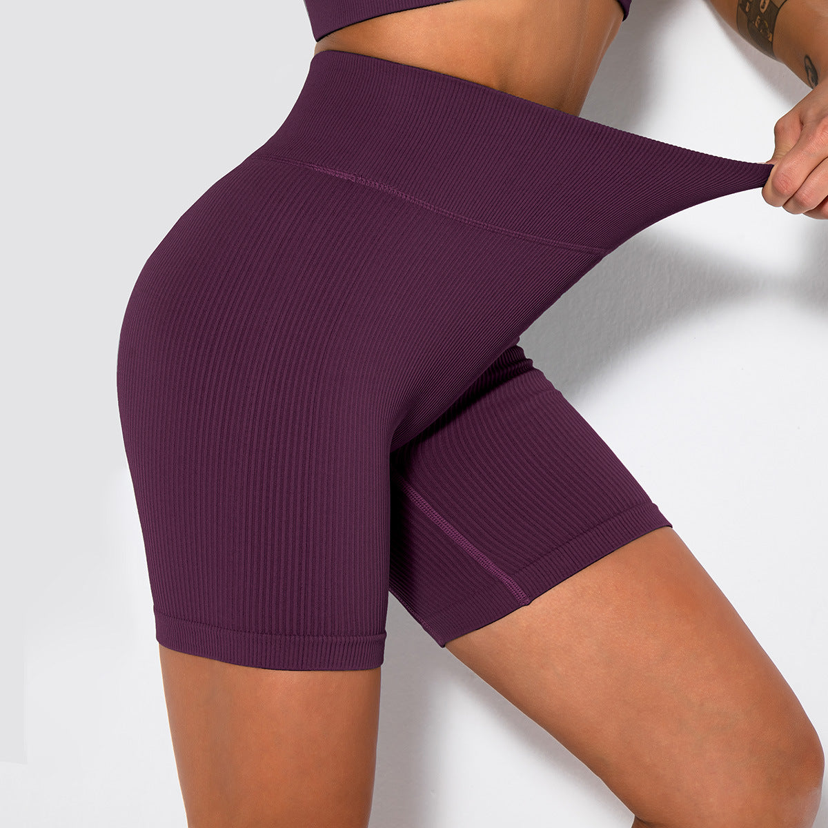 2024 New Seamless High Waist Hip Lifting Yoga Pants