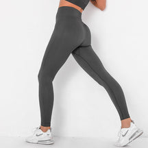 2024 New seamless striped hip yoga pants